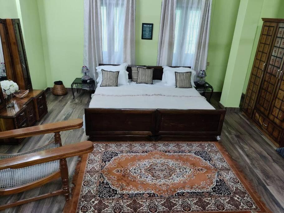 The Nook Rooftop Condo And Garden Гувахати Екстериор снимка