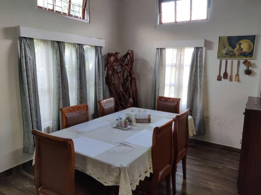 The Nook Rooftop Condo And Garden Гувахати Екстериор снимка
